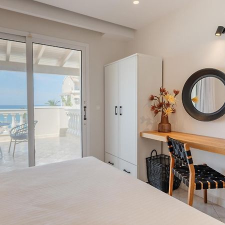 Sea Breeze Hotel & Apartments Agios Gordios  Exterior foto