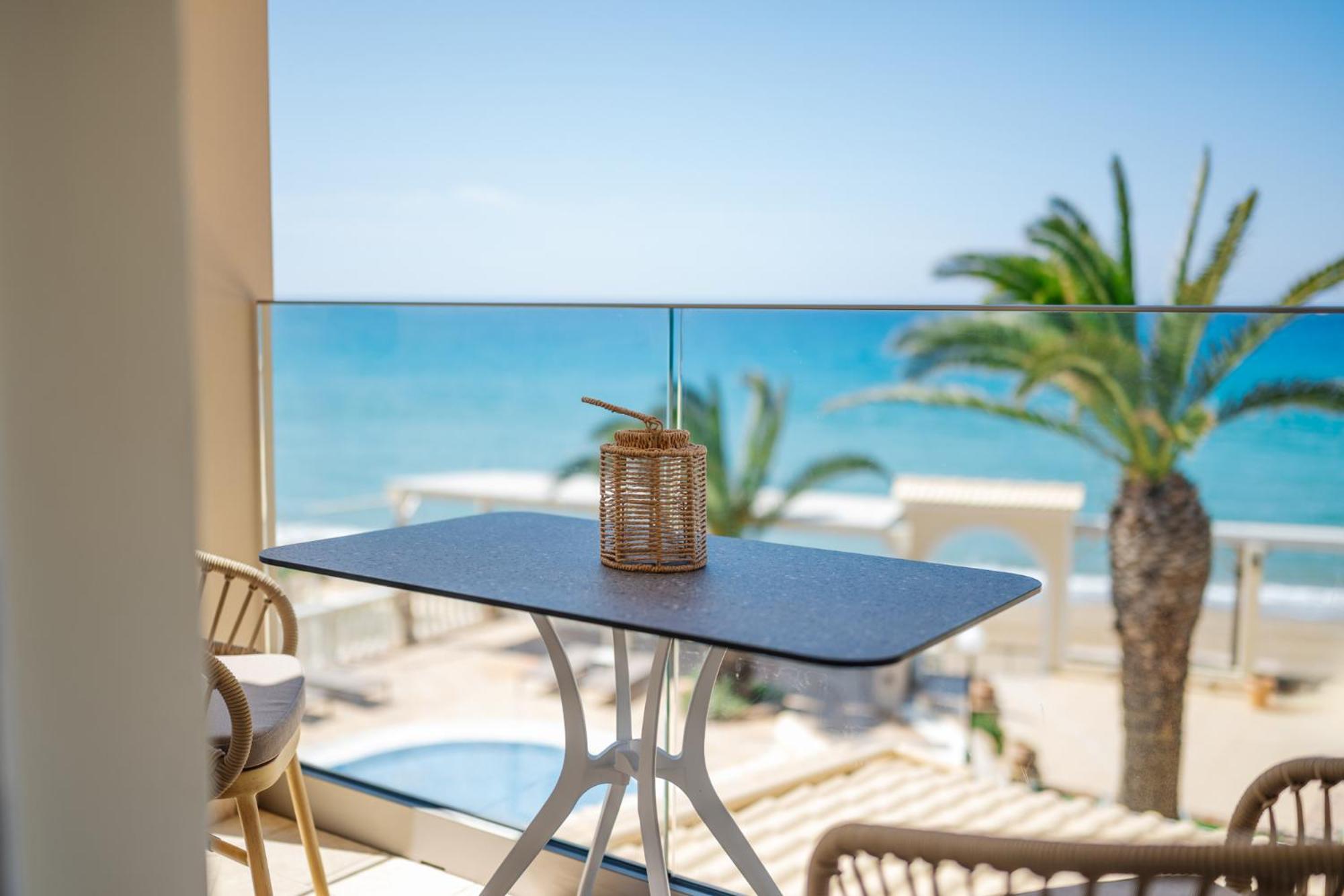 Sea Breeze Hotel & Apartments Agios Gordios  Exterior foto