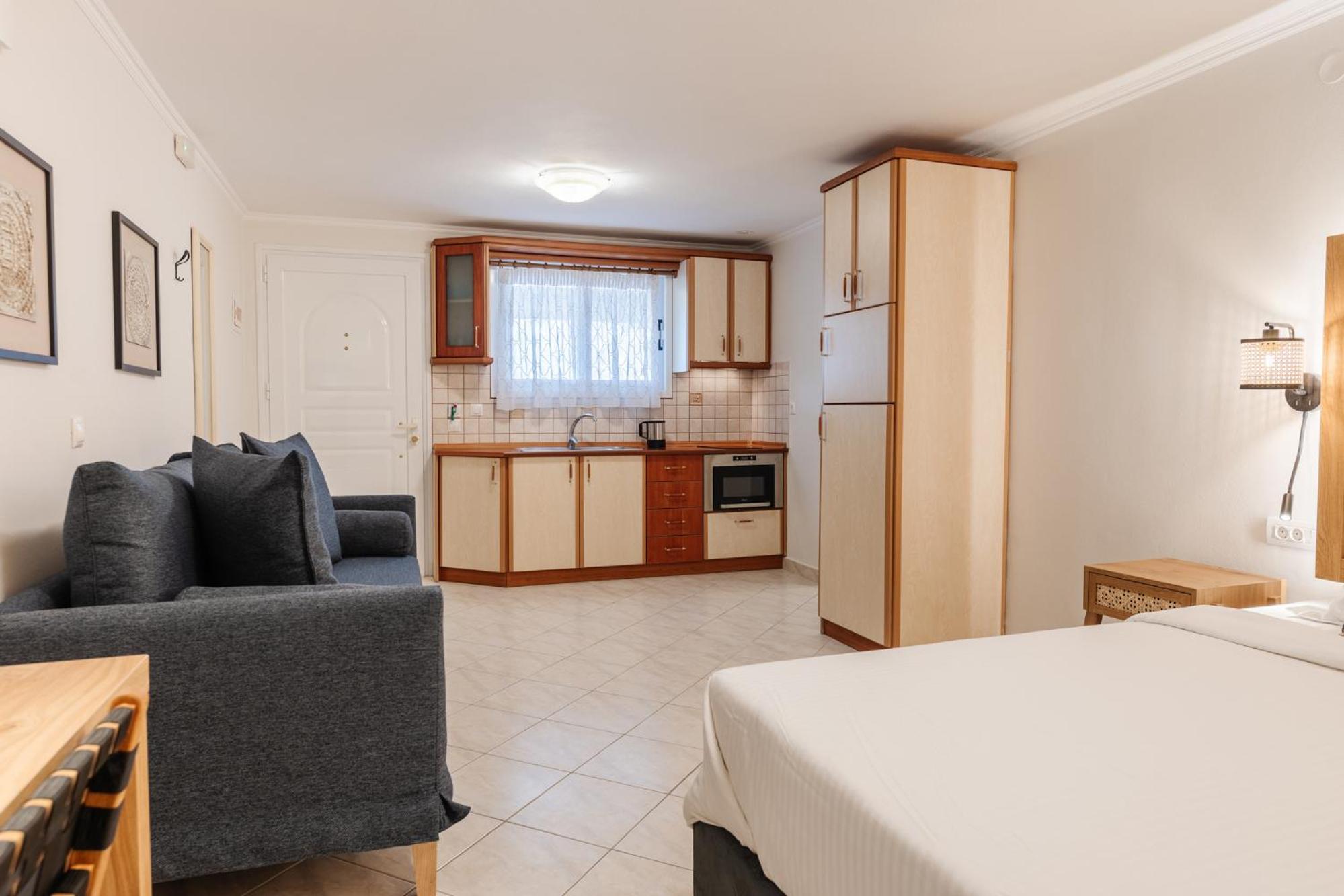 Sea Breeze Hotel & Apartments Agios Gordios  Exterior foto