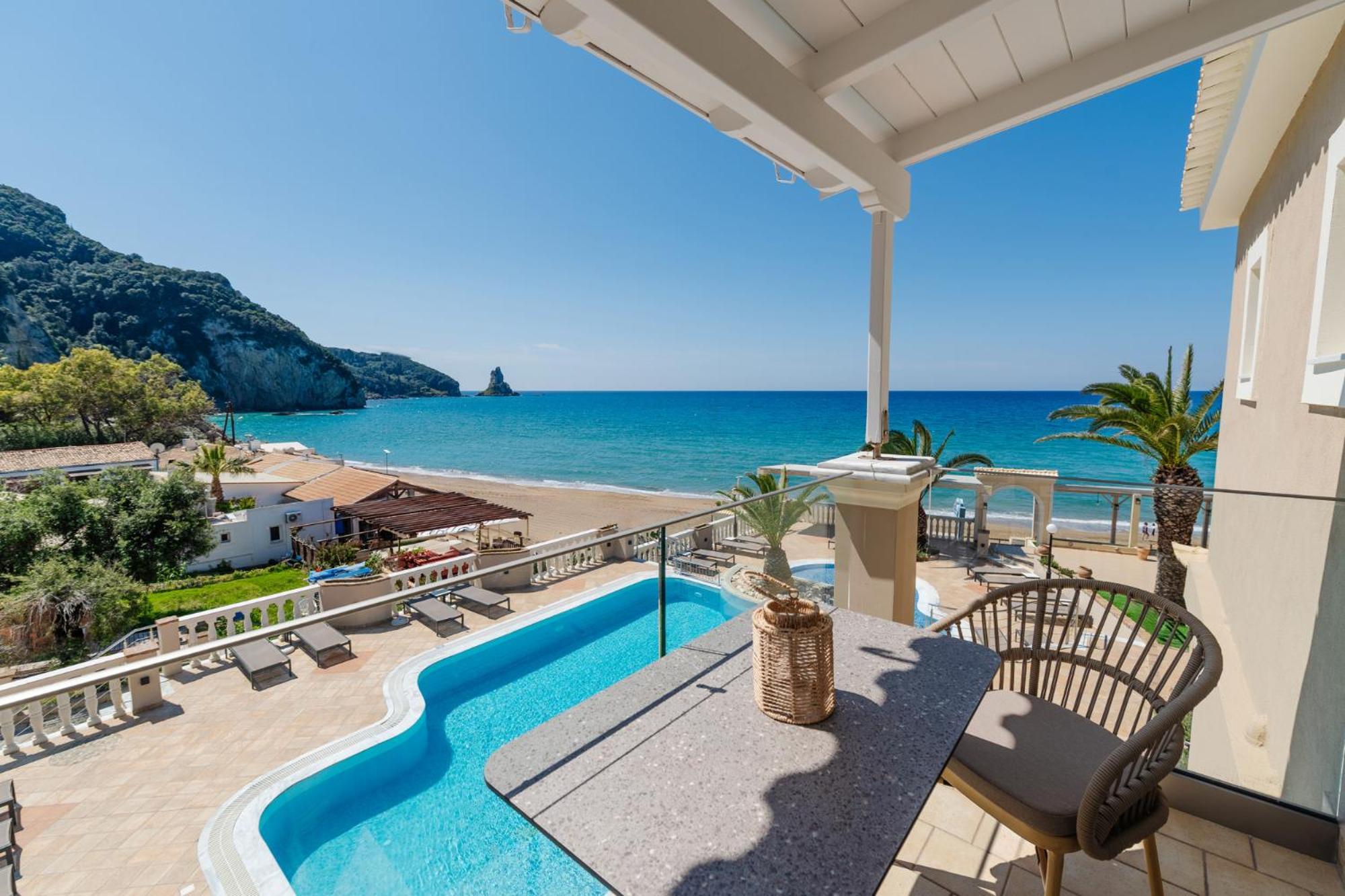 Sea Breeze Hotel & Apartments Agios Gordios  Exterior foto