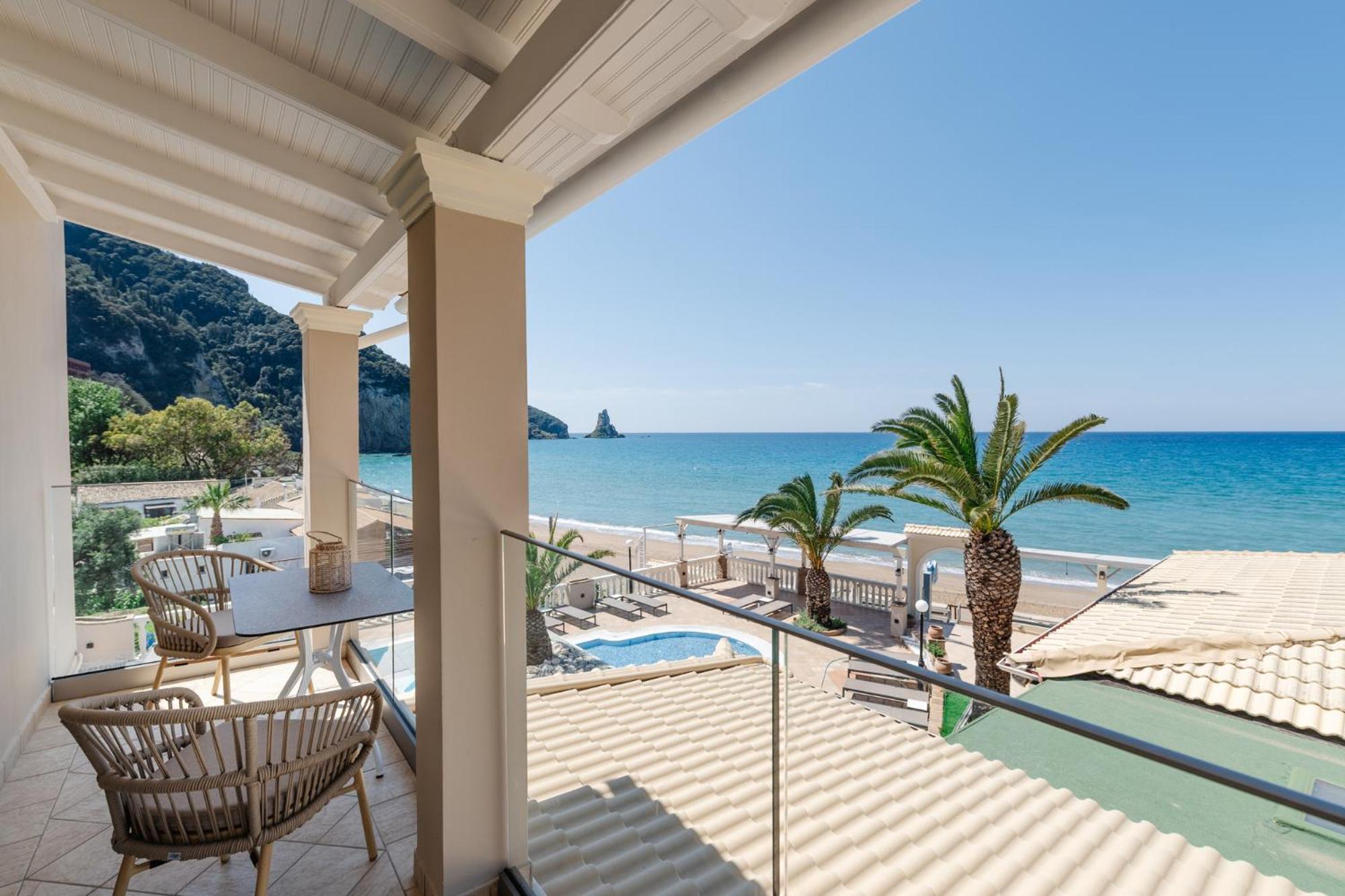 Sea Breeze Hotel & Apartments Agios Gordios  Exterior foto