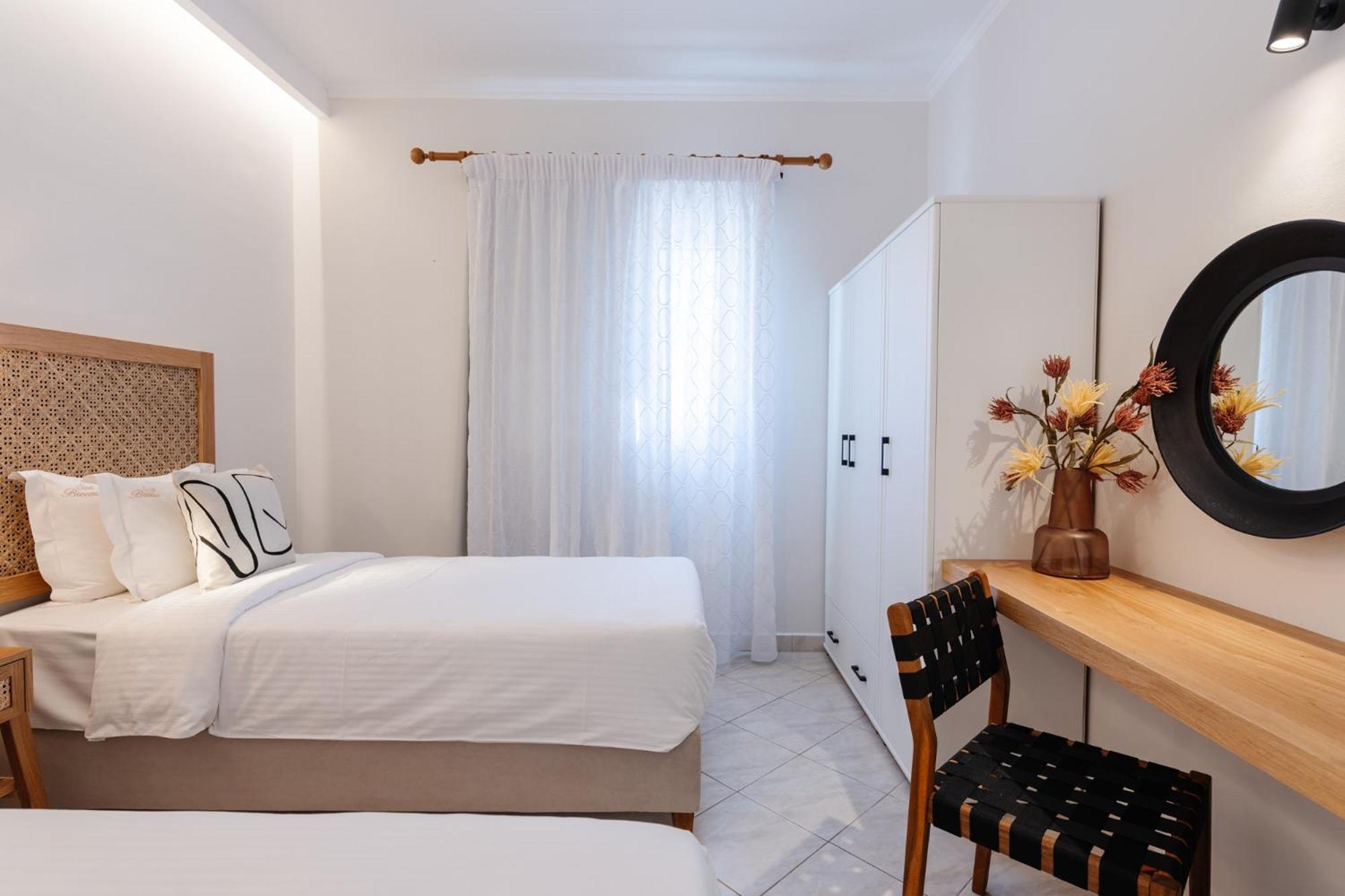 Sea Breeze Hotel & Apartments Agios Gordios  Exterior foto